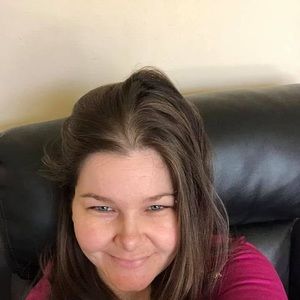 Meet your Posher, Loriann